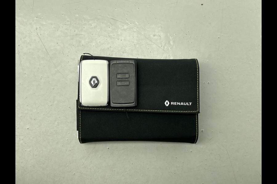 Renault Scénic 1.3 TCe Limited / CAMERA / NAVI / Park. sensoren V+A / Stoelverwarming Renault Scénic 1.3 TCe Limited / CAMERA / NAVI / Park. sensoren V+A / Stoelverwarming