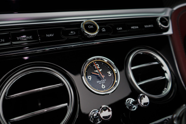 Bentley Continental GTC 4.0 V8 First Edition | NAIM | CARBON EXTERIOR & INTERIOR | ROTATING DISPLAY | SPORTUITLAAT | ADAPTIVE CRUISE | CARPLAY | DAB | H