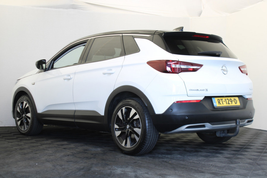 Opel Grandland X 1.2 Turbo Business Executive