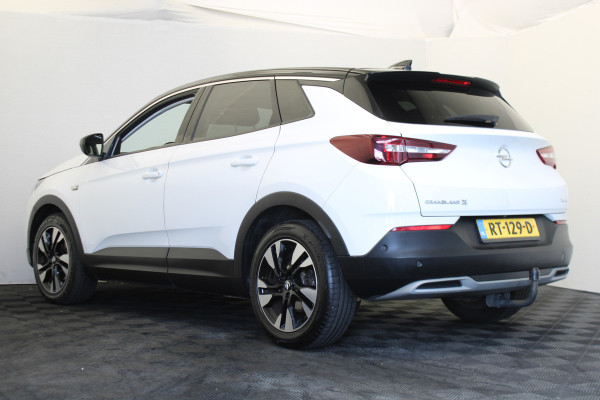Opel Grandland X 1.2 Turbo Business Executive