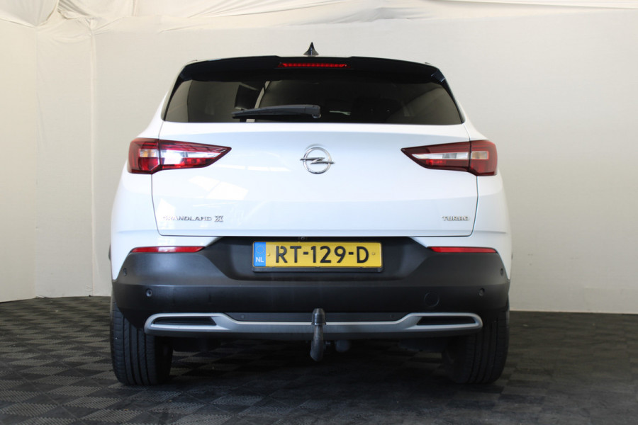 Opel Grandland X 1.2 Turbo Business Executive