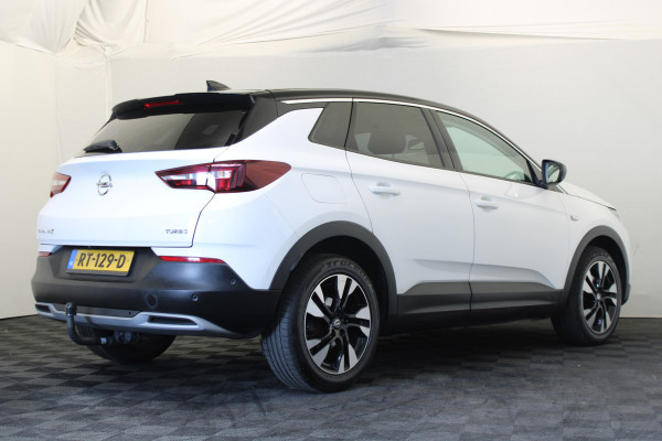 Opel Grandland X 1.2 Turbo Business Executive