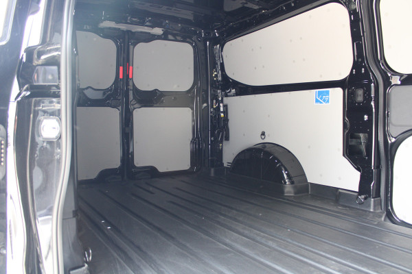 Ford Transit Custom 320 2.0 TDCI L2H1 Trend 136pk - 2x Schuifdeur - LED koplampen - Carplay - Android - Camera - Stoelverwarming - 70l tank - Rijkla