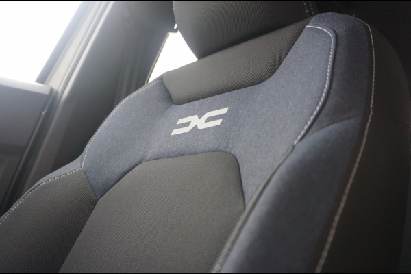 Dacia Duster 140PK Hybrid Journey 360° CAMERA | DODEHOEK | NAVI | FULL-LED!
