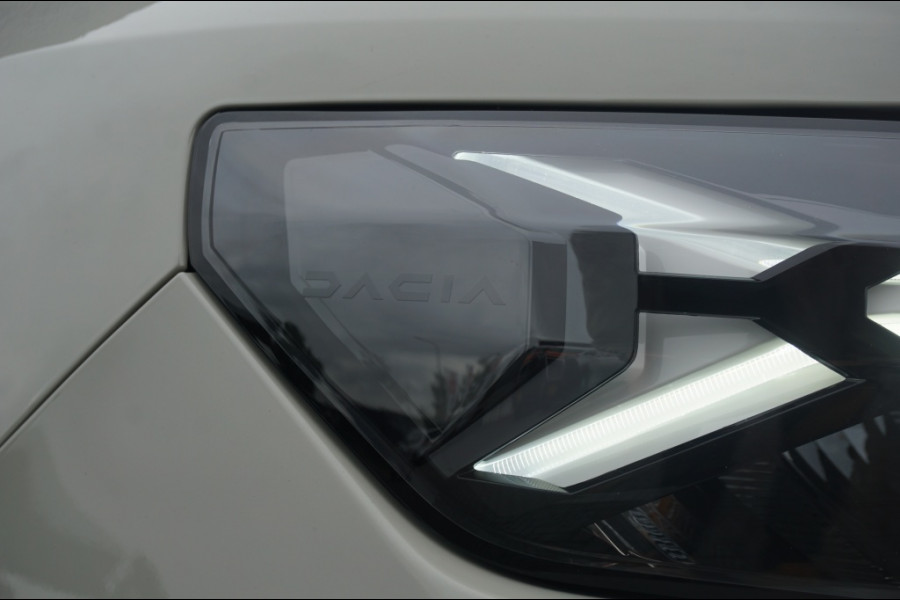 Dacia Duster 140PK Hybrid Journey 360° CAMERA | DODEHOEK | NAVI | FULL-LED!