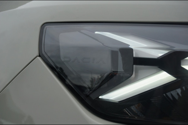 Dacia Duster 140PK Hybrid Journey 360° CAMERA | DODEHOEK | NAVI | FULL-LED!