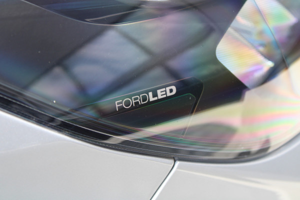 Ford Transit Custom 300 2.0 TDCI L1H1 Trend 136pk - Carplay - Android - Camera - LED - Stoelverwarming - 70l tank - Rijklaar Ford Transit Custom 300 2.0 TDCI L1H1 Trend 136pk - Carplay - Android - Camera - LED - Stoelverwarming - 70l tank - Rijklaar