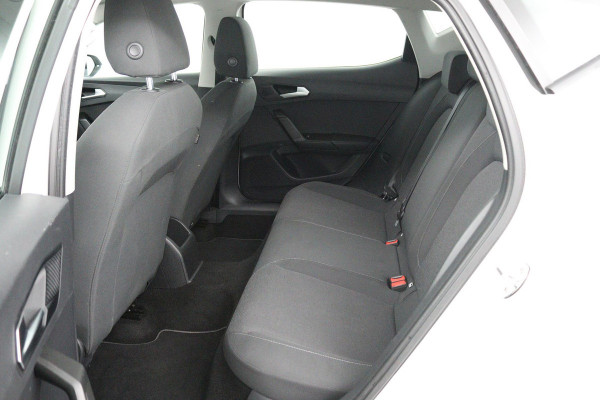 Seat Leon 1.0 TSI Reference (DIGITALE COCKPIT, CRUISE CONTROL, PARKEERSENSOREN, NAVIGATIE, CARPLAY)