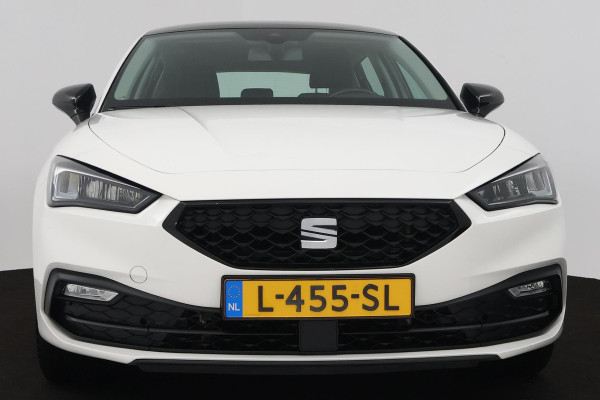 Seat Leon 1.0 TSI Reference (DIGITALE COCKPIT, CRUISE CONTROL, PARKEERSENSOREN, NAVIGATIE, CARPLAY)