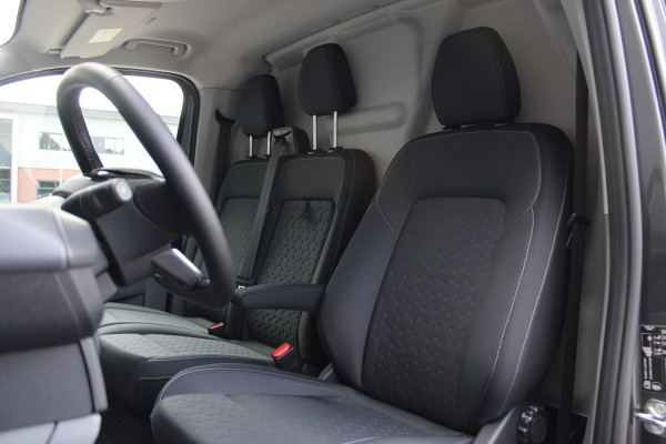Ford Transit Custom 320 2.0 TDCI L2H1 Limited 150pk - Adaptive Cruise - Verwarmd stuur - Blind spot - Navigatie - Camera - Draadloos laden - Rijklaa Ford Transit Custom 320 2.0 TDCI L2H1 Limited 150pk - Adaptive Cruise - Verwarmd stuur - Blind spot - Navigatie - Camera - Draadloos laden - Rijklaa