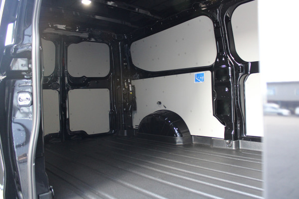 Ford Transit Custom 320 2.0 TDCI L2H1 Limited 150pk - 2x Schuifdeur - Adaptive Cruise - Verwarmd stuur - Blind spot - Navigatie - Camera - Draadloos Ford Transit Custom 320 2.0 TDCI L2H1 Limited 150pk - 2x Schuifdeur - Adaptive Cruise - Verwarmd stuur - Blind spot - Navigatie - Camera - Draadloos
