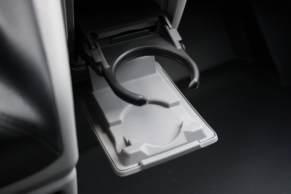 Ford Transit Custom 320 2.0 TDCI L2H1 Limited 150pk - 2x Schuifdeur - Adaptive Cruise - Verwarmd stuur - Blind spot - Navigatie - Camera - Draadloos Ford Transit Custom 320 2.0 TDCI L2H1 Limited 150pk - 2x Schuifdeur - Adaptive Cruise - Verwarmd stuur - Blind spot - Navigatie - Camera - Draadloos