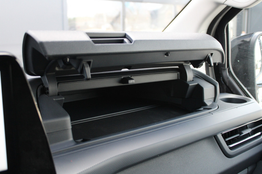 Ford Transit Custom 320 2.0 TDCI L2H1 Limited 150pk - Adaptive Cruise - Verwarmd stuur - Blind spot - Navigatie - Camera - Draadloos laden - Rijklaa