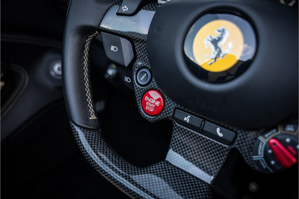 Ferrari F8 Spider 3.9 V8 HELE - Origineel NL | Akrapovic 50 Years | Nero | Carbon Racing Seats | Lift | Camera