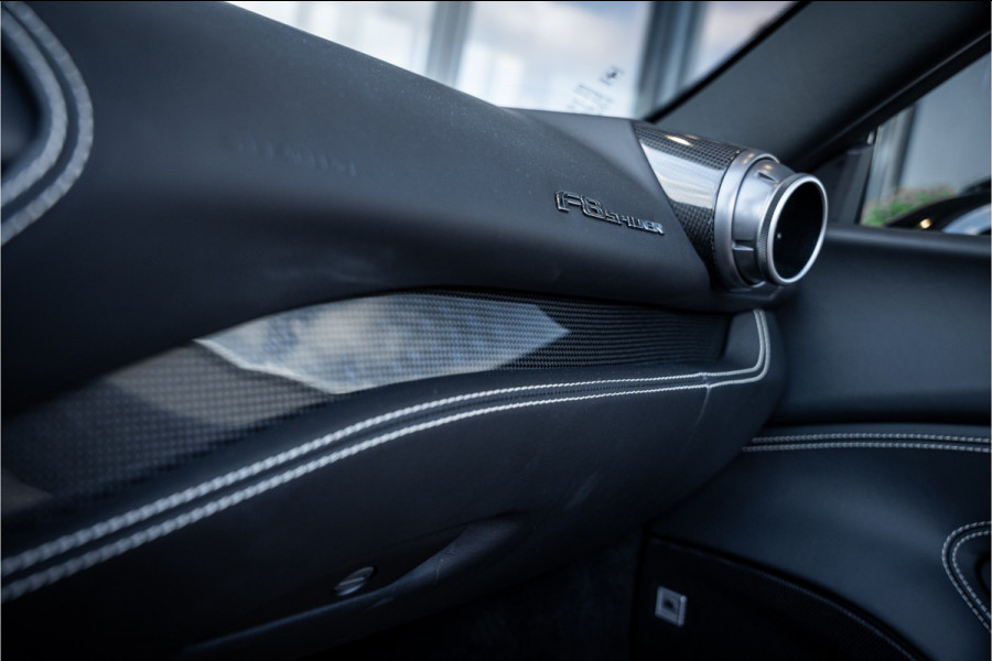 Ferrari F8 Spider 3.9 V8 HELE - Origineel NL | Akrapovic 50 Years | Nero | Carbon Racing Seats | Lift | Camera