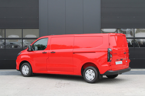 Ford Transit Custom 320 2.0 TDCI L2H1 Trend 136pk - 2x Schuifdeur - Carplay - Camera - Stoelverwarming - LED - 70l tank - Rijklaar Ford Transit Custom 320 2.0 TDCI L2H1 Trend 136pk - 2x Schuifdeur - Carplay - Camera - Stoelverwarming - LED - 70l tank - Rijklaar
