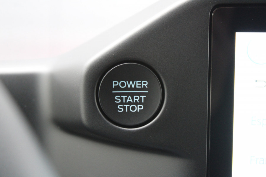 Ford Transit Custom 320 2.0 TDCI L2H1 Trend 136pk - 2x Schuifdeur - Carplay - Camera - Stoelverwarming - LED - 70l tank - Rijklaar Ford Transit Custom 320 2.0 TDCI L2H1 Trend 136pk - 2x Schuifdeur - Carplay - Camera - Stoelverwarming - LED - 70l tank - Rijklaar