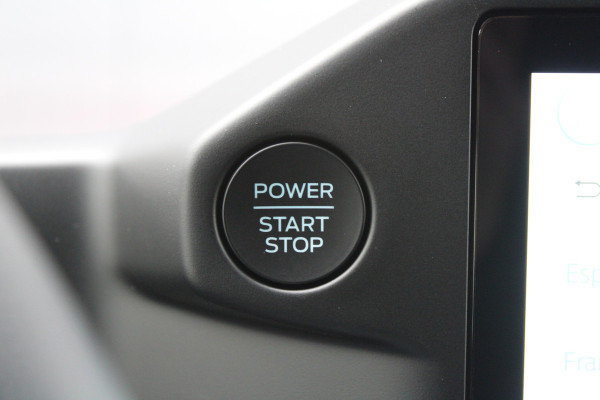 Ford Transit Custom 320 2.0 TDCI L2H1 Trend 136pk - 2x Schuifdeur - Carplay - Camera - Stoelverwarming - LED - 70l tank - Rijklaar Ford Transit Custom 320 2.0 TDCI L2H1 Trend 136pk - 2x Schuifdeur - Carplay - Camera - Stoelverwarming - LED - 70l tank - Rijklaar