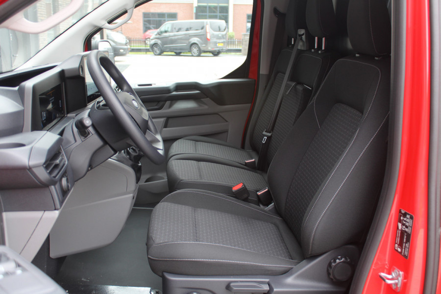 Ford Transit Custom 320 2.0 TDCI L2H1 Trend 136pk - 2x Schuifdeur - Carplay - Camera - Stoelverwarming - LED - 70l tank - Rijklaar Ford Transit Custom 320 2.0 TDCI L2H1 Trend 136pk - 2x Schuifdeur - Carplay - Camera - Stoelverwarming - LED - 70l tank - Rijklaar