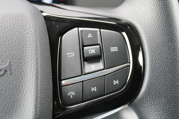 Ford Transit Custom 320 2.0 TDCI L2H1 Trend 136pk - 2x Schuifdeur - Carplay - Camera - Stoelverwarming - LED - 70l tank - Rijklaar Ford Transit Custom 320 2.0 TDCI L2H1 Trend 136pk - 2x Schuifdeur - Carplay - Camera - Stoelverwarming - LED - 70l tank - Rijklaar