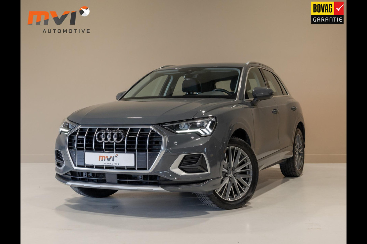 Audi Q3 40 TFSI quattro Pro Line business / 190pk / Trekhaak / Achteruitrij camera / Keyless entry / Stoelverwarming /