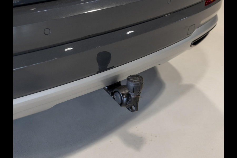 Audi Q3 40 TFSI quattro Pro Line business / 190pk / Trekhaak / Achteruitrij camera / Keyless entry / Stoelverwarming /