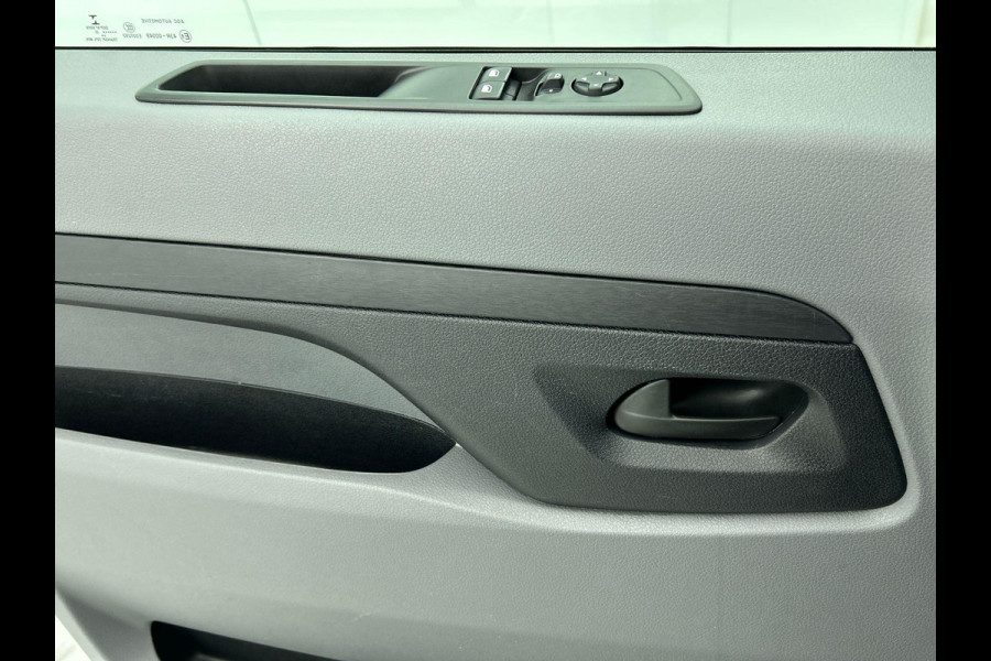 Toyota ProAce Worker 2.0 D-4D Live 2.0D 145 pk Airco Carplay Navi Cruise Control 3-Zits 39000 km