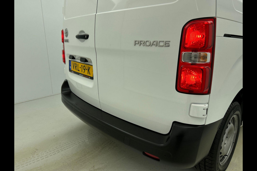 Toyota ProAce Worker 2.0 D-4D Live 2.0D 145 pk Airco Carplay Navi Cruise Control 3-Zits 39000 km