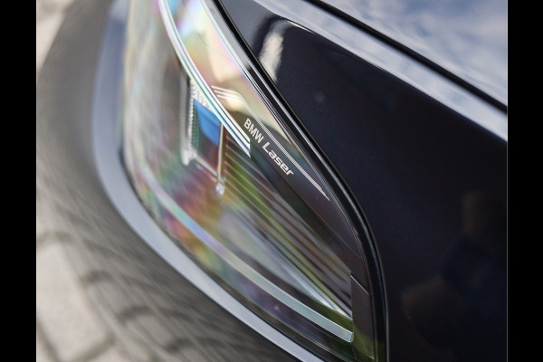 BMW X5 40d xDrive | Pano - Trekhaak - HUD - Laserlicht