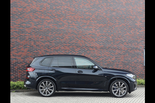 BMW X5 40d xDrive | Pano - Trekhaak - HUD - Laserlicht