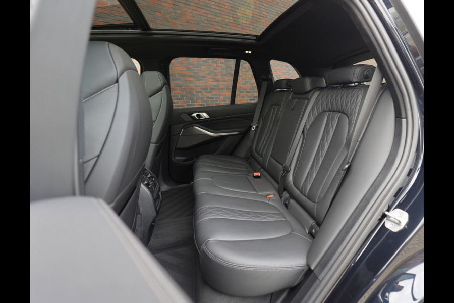 BMW X5 40d xDrive | Pano - Trekhaak - HUD - Laserlicht