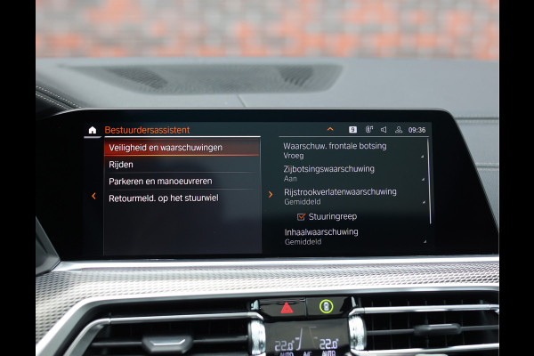 BMW X5 40d xDrive | Pano - Trekhaak - HUD - Laserlicht