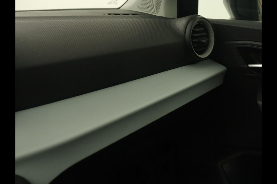 Seat Arona 1.0 TSI Style | Automaat | Navigatie | Carplay | Cruise control | Climate control | LMV 16 inch | DAB | Full LED
