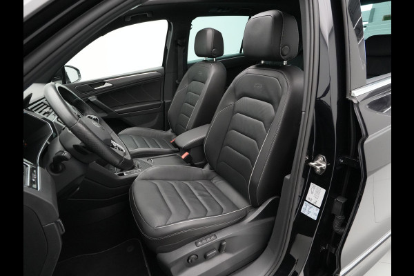 Volkswagen Tiguan 1.4 TSI 245pk eHybrid R-Line Leer Panorama dak trekhaak 20" velgen 360 Camera IQ light 2