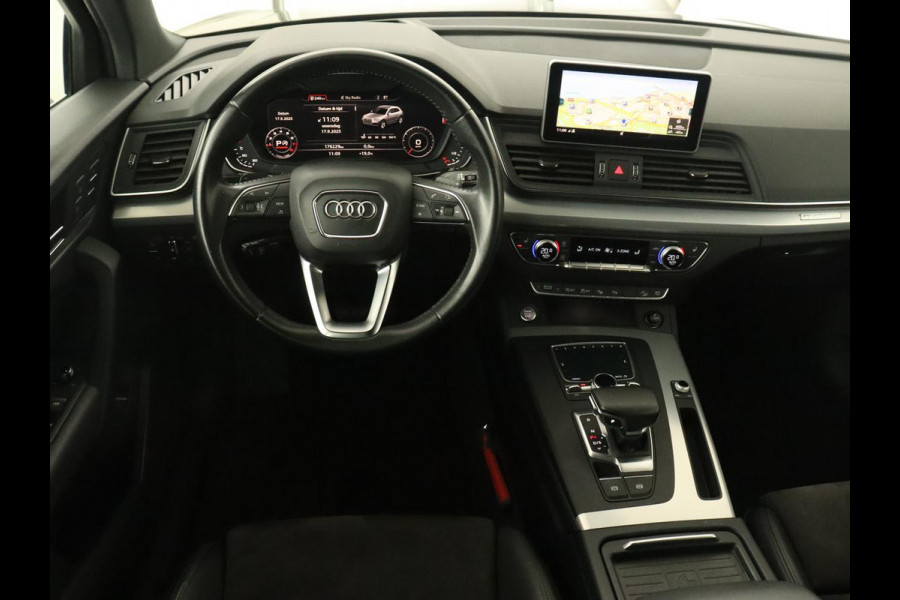 Audi Q5 2.0 TFSI quattro Launch Edition | Trekhaak | Head-Up | 360 Camera | Adaptive cruise | Matrix LED | Achterbankverwarming | Carplay | Memory | Virtual Cockpit | Navigatie | Sportstoelen