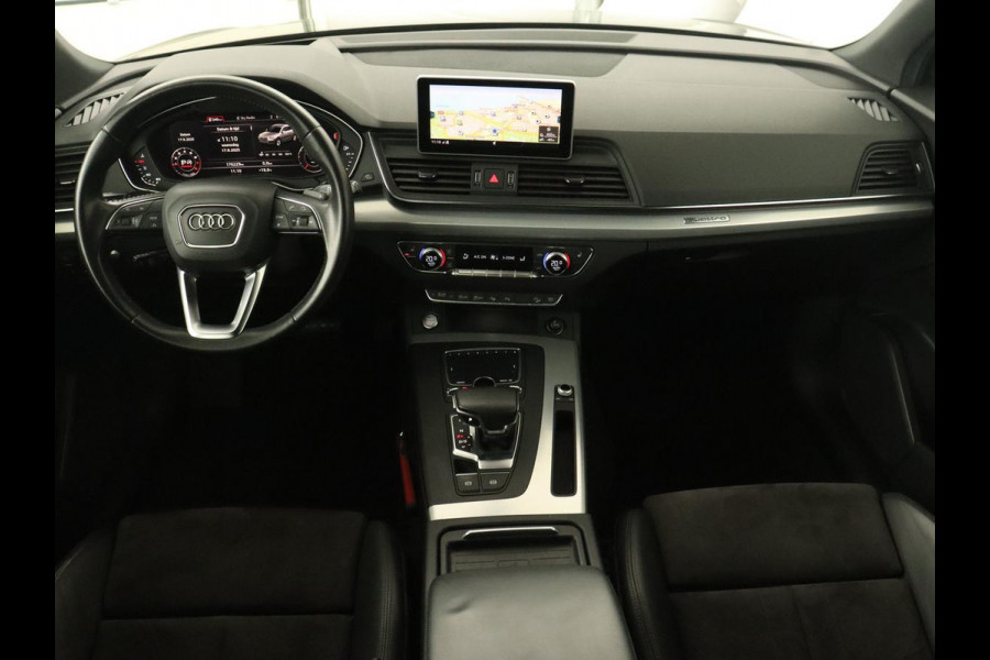 Audi Q5 2.0 TFSI quattro Launch Edition | Trekhaak | Head-Up | 360 Camera | Adaptive cruise | Matrix LED | Achterbankverwarming | Carplay | Memory | Virtual Cockpit | Navigatie | Sportstoelen