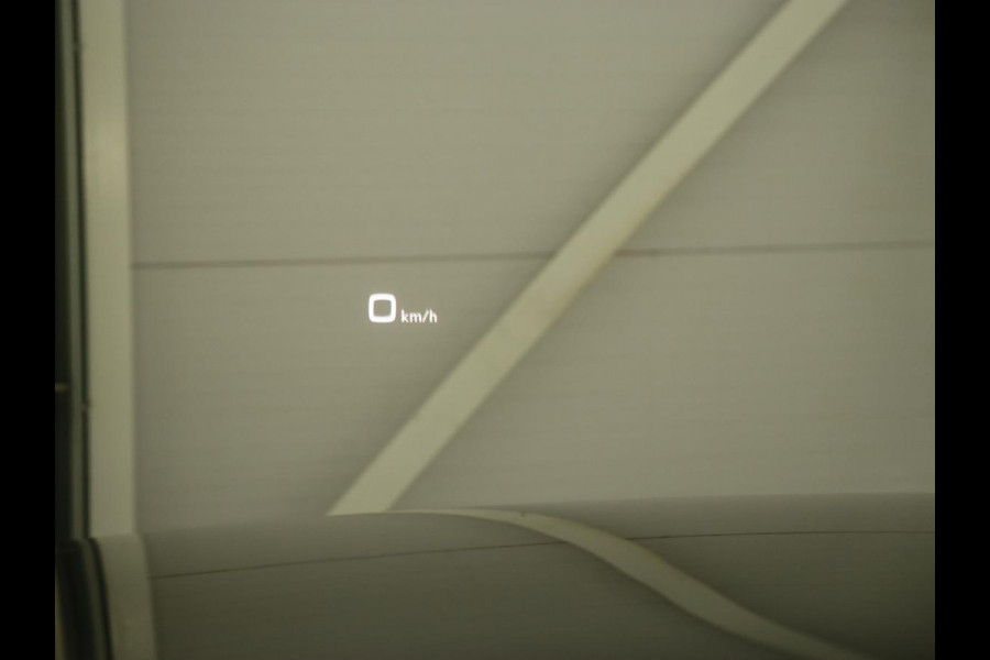 Audi Q5 2.0 TFSI quattro Launch Edition | Trekhaak | Head-Up | 360 Camera | Adaptive cruise | Matrix LED | Achterbankverwarming | Carplay | Memory | Virtual Cockpit | Navigatie | Sportstoelen