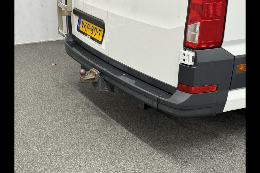 Volkswagen Crafter 35 2.0 TDI L4H3 Dubbele Cabine Automaat Navi Airco Cruise Control Imperiaal&Ladder Trekhaak Volkswagen Crafter 35 2.0 TDI L4H3 Dubbele Cabine Automaat Navi Airco Cruise Control Imperiaal&Ladder Trekhaak