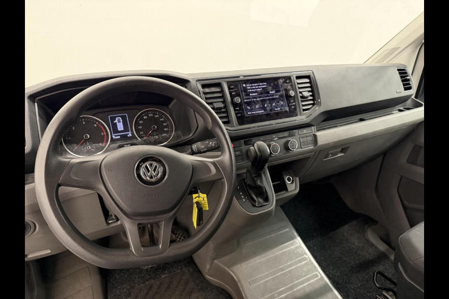 Volkswagen Crafter 35 2.0 TDI L4H3 Dubbele Cabine Automaat Navi Airco Cruise Control Imperiaal&Ladder Trekhaak Volkswagen Crafter 35 2.0 TDI L4H3 Dubbele Cabine Automaat Navi Airco Cruise Control Imperiaal&Ladder Trekhaak