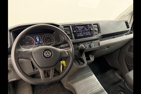 Volkswagen Crafter 35 2.0 TDI L4H3 Dubbele Cabine Automaat Navi Airco Cruise Control Imperiaal&Ladder Trekhaak Volkswagen Crafter 35 2.0 TDI L4H3 Dubbele Cabine Automaat Navi Airco Cruise Control Imperiaal&Ladder Trekhaak