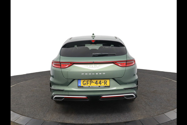 Kia ProCeed 1.5 T-GDi GT-Line Apple Carplay/Android Auto - Cruise Control - Dodehoekdetectie - Climate Control - Navigatie - Stuur/Stoel Verwarming - Fabrieksgarantie tot 07-2031
