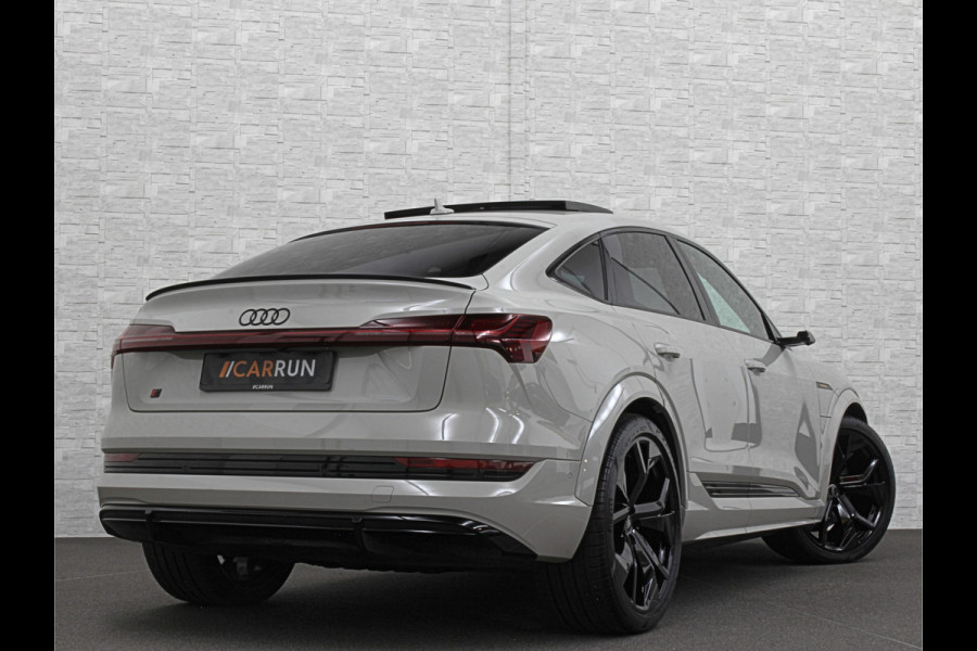 Audi e-tron Sportback S 503pk RS-Seats | 360 Camera | ACC | B&O | Panorama | Luchtvering | Head-Up | Camera-Spiegels | Keyless-Entry | SiamBeige Metallic | Trekhaak | ISO-Glas | 4-Zone Clima | Matrix-LED | Carplay | Rijklaar incl. BOVAG garantie | Black-Optic | Stuur-Verwarming | Sfeerverlichting |