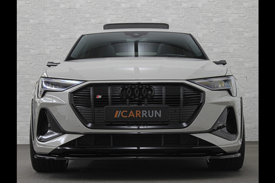 Audi e-tron Sportback S 503pk RS-Seats | 360 Camera | ACC | B&O | Panorama | Luchtvering | Head-Up | Camera-Spiegels | Keyless-Entry | SiamBeige Metallic | Trekhaak | ISO-Glas | 4-Zone Clima | Matrix-LED | Carplay | Rijklaar incl. BOVAG garantie | Black-Optic | Stuur-Verwarming | Sfeerverlichting |