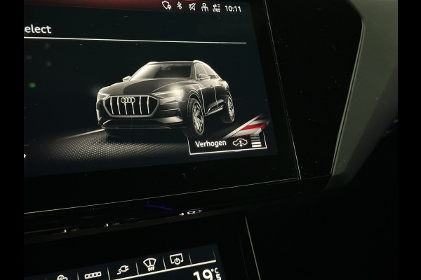 Audi e-tron Sportback S 503pk RS-Seats | 360 Camera | ACC | B&O | Panorama | Luchtvering | Head-Up | Camera-Spiegels | Keyless-Entry | SiamBeige Metallic | Trekhaak | ISO-Glas | 4-Zone Clima | Matrix-LED | Carplay | Rijklaar incl. BOVAG garantie | Black-Optic | Stuur-Verwarming | Sfeerverlichting |