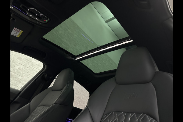 Audi e-tron Sportback S 503pk RS-Seats | 360 Camera | ACC | B&O | Panorama | Luchtvering | Head-Up | Camera-Spiegels | Keyless-Entry | SiamBeige Metallic | Trekhaak | ISO-Glas | 4-Zone Clima | Matrix-LED | Carplay | Rijklaar incl. BOVAG garantie | Black-Optic | Stuur-Verwarming | Sfeerverlichting |