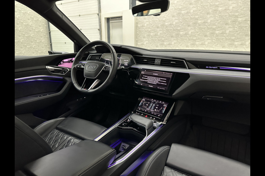 Audi e-tron Sportback S 503pk RS-Seats | 360 Camera | ACC | B&O | Panorama | Luchtvering | Head-Up | Camera-Spiegels | Keyless-Entry | SiamBeige Metallic | Trekhaak | ISO-Glas | 4-Zone Clima | Matrix-LED | Carplay | Rijklaar incl. BOVAG garantie | Black-Optic | Stuur-Verwarming | Sfeerverlichting |