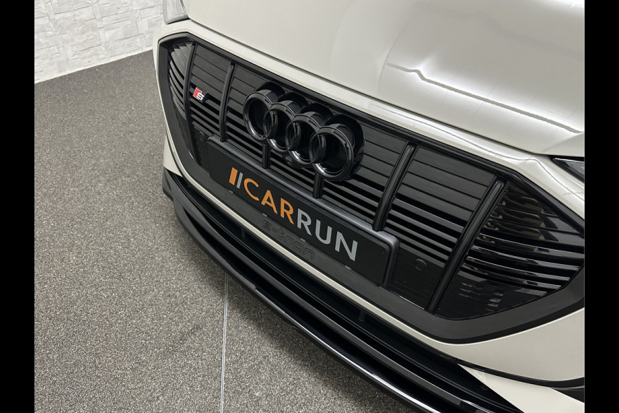 Audi e-tron Sportback S 503pk RS-Seats | 360 Camera | ACC | B&O | Panorama | Luchtvering | Head-Up | Camera-Spiegels | Keyless-Entry | SiamBeige Metallic | Trekhaak | ISO-Glas | 4-Zone Clima | Matrix-LED | Carplay | Rijklaar incl. BOVAG garantie | Black-Optic | Stuur-Verwarming | Sfeerverlichting |