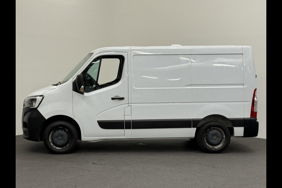 Renault Master 135pk L1H1 Navigatie Cruise control Trekhaak parkeersensoren Euro6