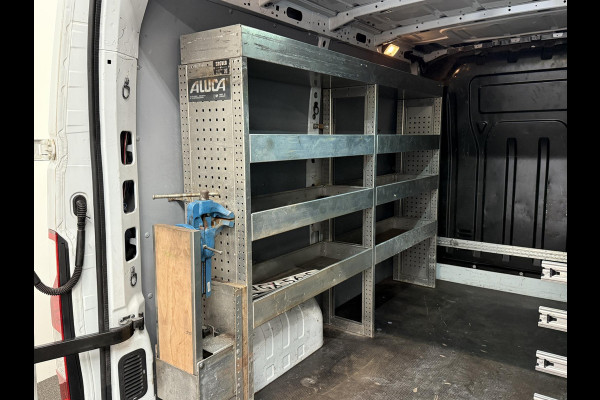 Renault Master 135pk L1H1 Navigatie Cruise control Trekhaak parkeersensoren Euro6