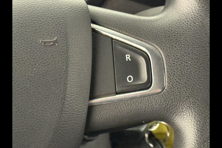 Renault Master 135pk L1H1 Navigatie Cruise control Trekhaak parkeersensoren Euro6